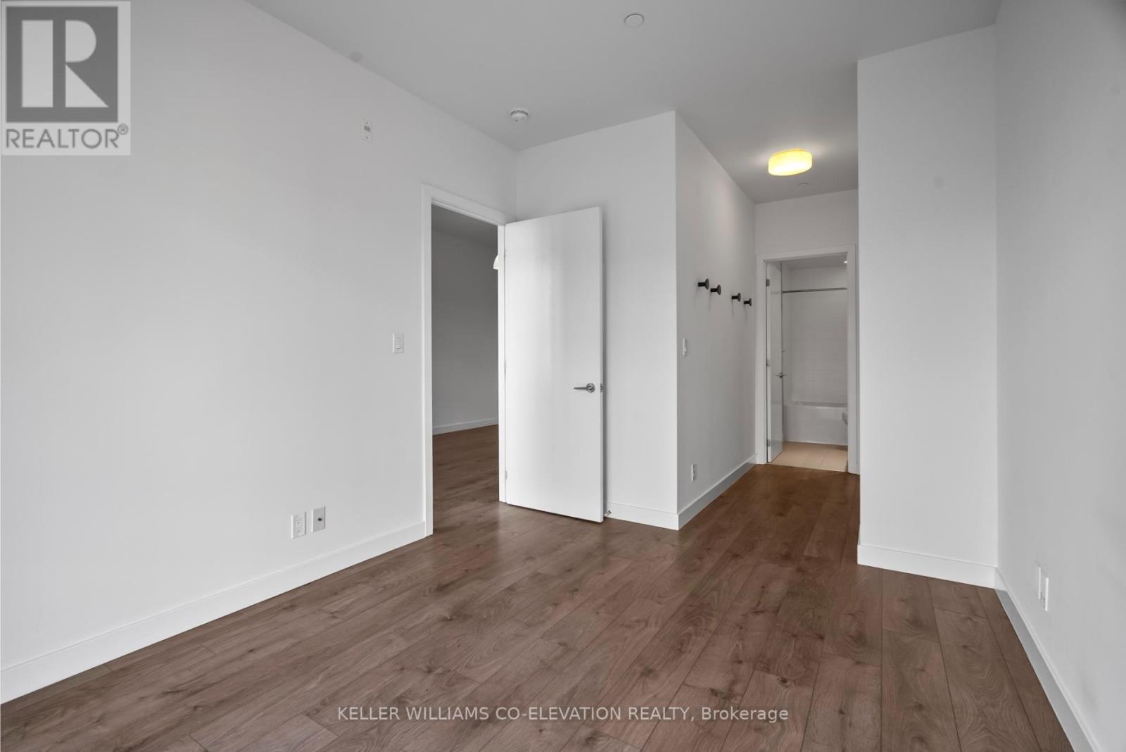 206 - 1075 Queen Street E, Toronto, Ontario  M4M 1K3 - Photo 8 - E11955717