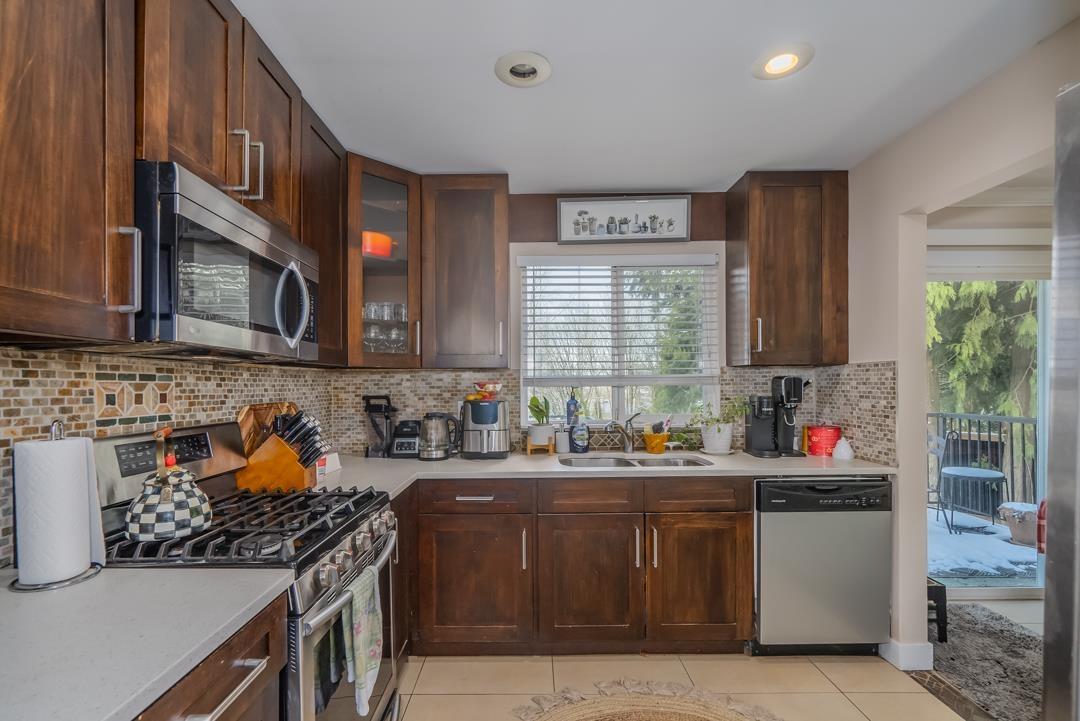 13793 115th Avenue, Surrey, British Columbia  V3R 2P1 - Photo 11 - R2963708