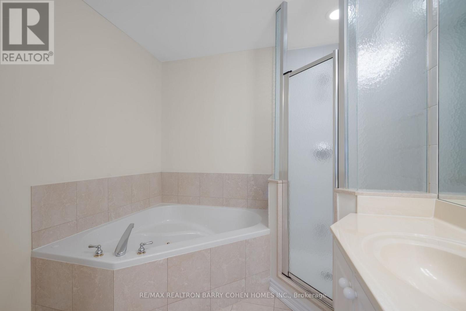 201 - 1 Glen Park Avenue, Toronto, Ontario  M6B 4M5 - Photo 22 - C11958180