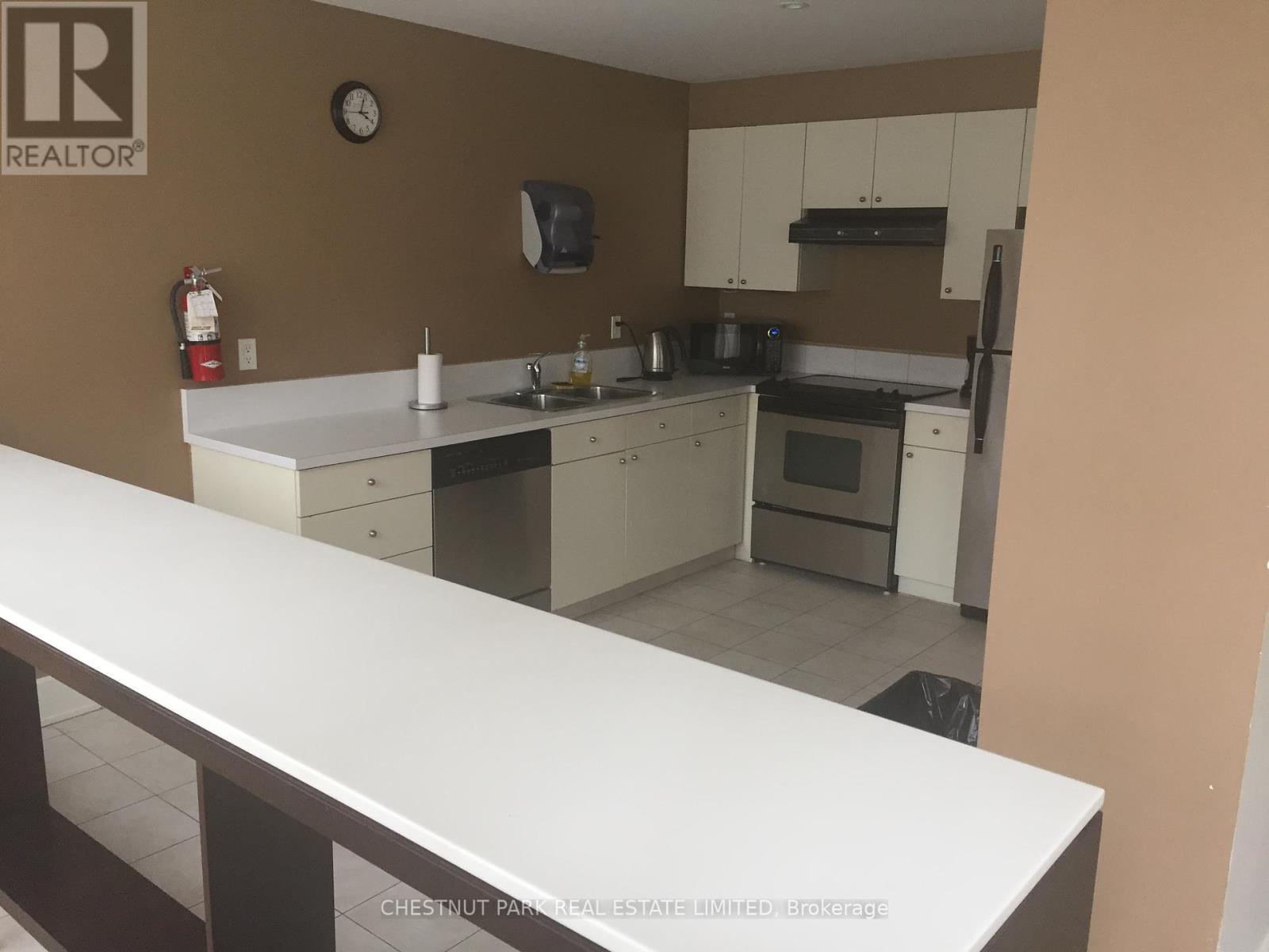 218 - 18 Beverley Street, Toronto, Ontario  M5T 3L2 - Photo 25 - C11958230