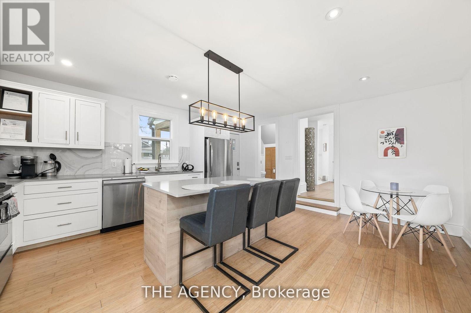16 Elks Street, Prince Edward County (Picton), Ontario  K0K 2T0 - Photo 4 - X11958284