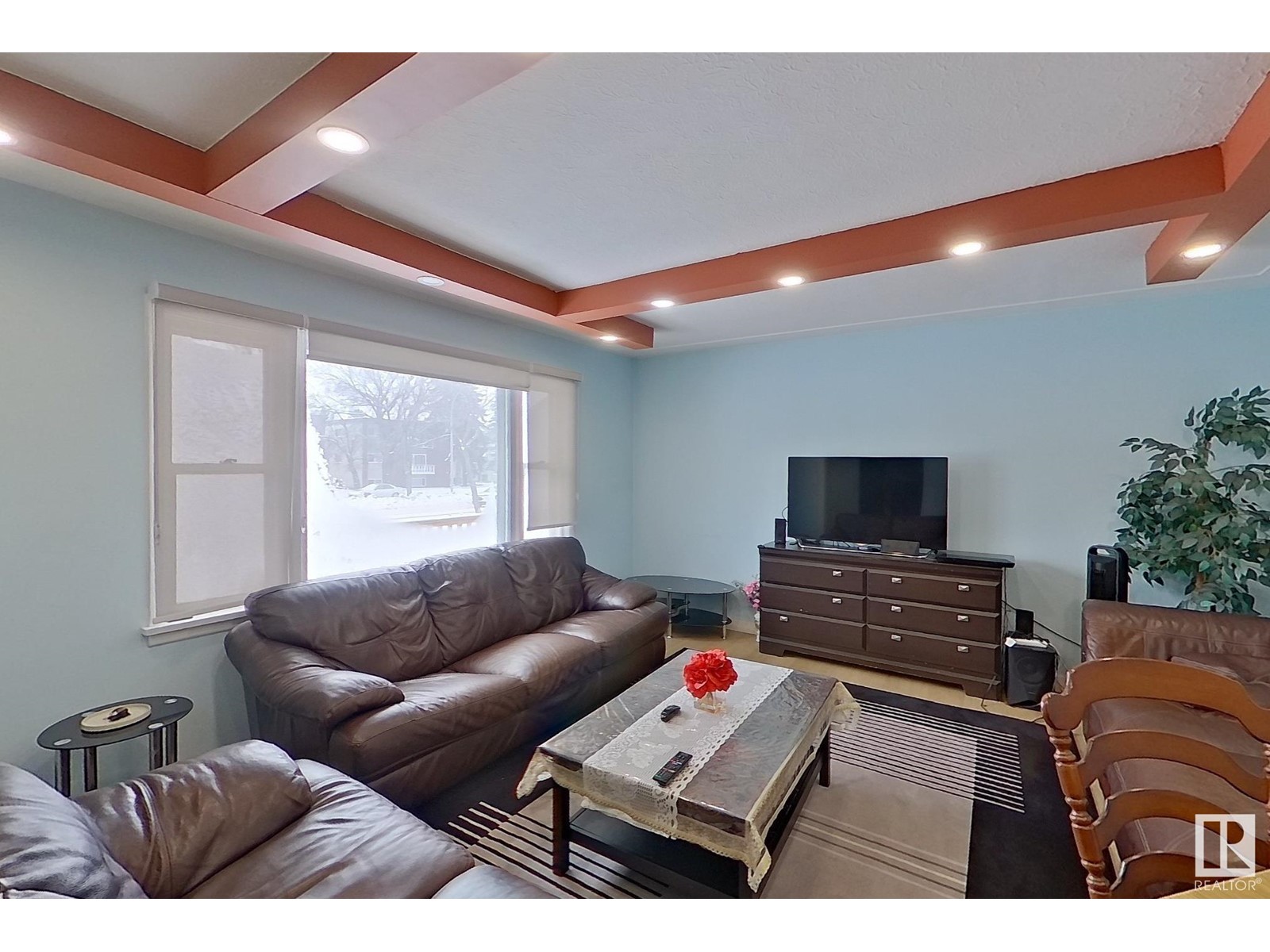 Property at 7928 82 Ave NW image 5