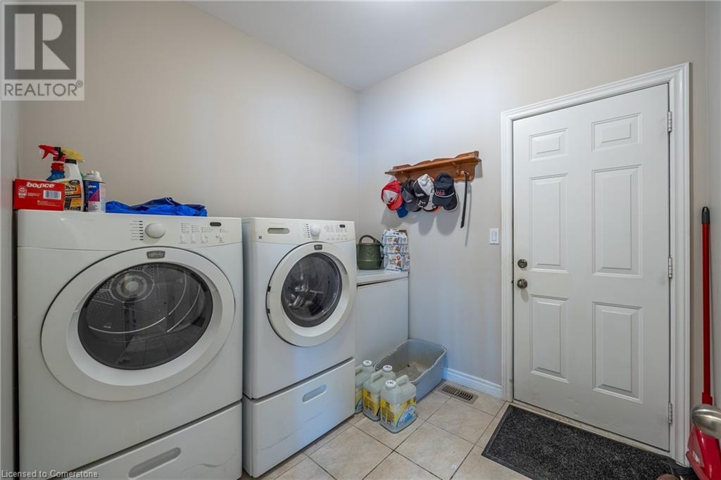 44 Forest Wood, Port Dover, Ontario  N0A 1N3 - Photo 15 - 40695097