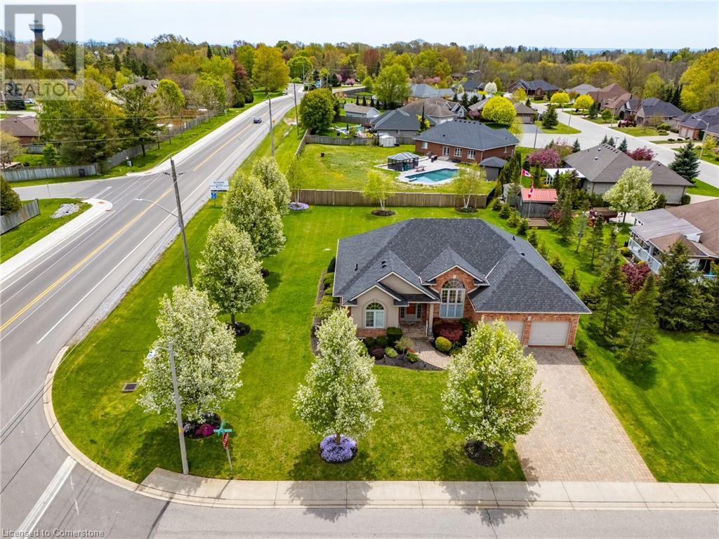 44 Forest Wood, Port Dover, Ontario  N0A 1N3 - Photo 2 - 40695097