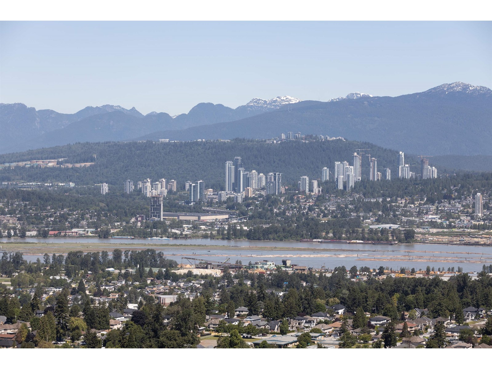 1301 13350 Central Avenue, Surrey, British Columbia  V3T 0S1 - Photo 24 - R2963046