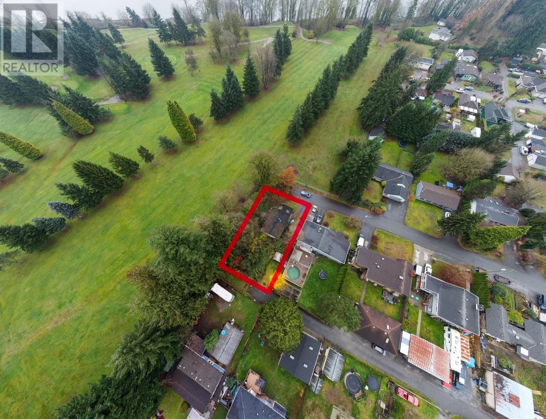 20777 Lorne Avenue, Maple Ridge, British Columbia  V2X 1H6 - Photo 2 - R2963938