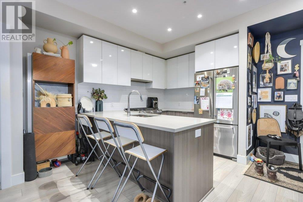 202 3588 Sawmill Crescent, Vancouver, British Columbia  V5S 0H5 - Photo 13 - R2963897