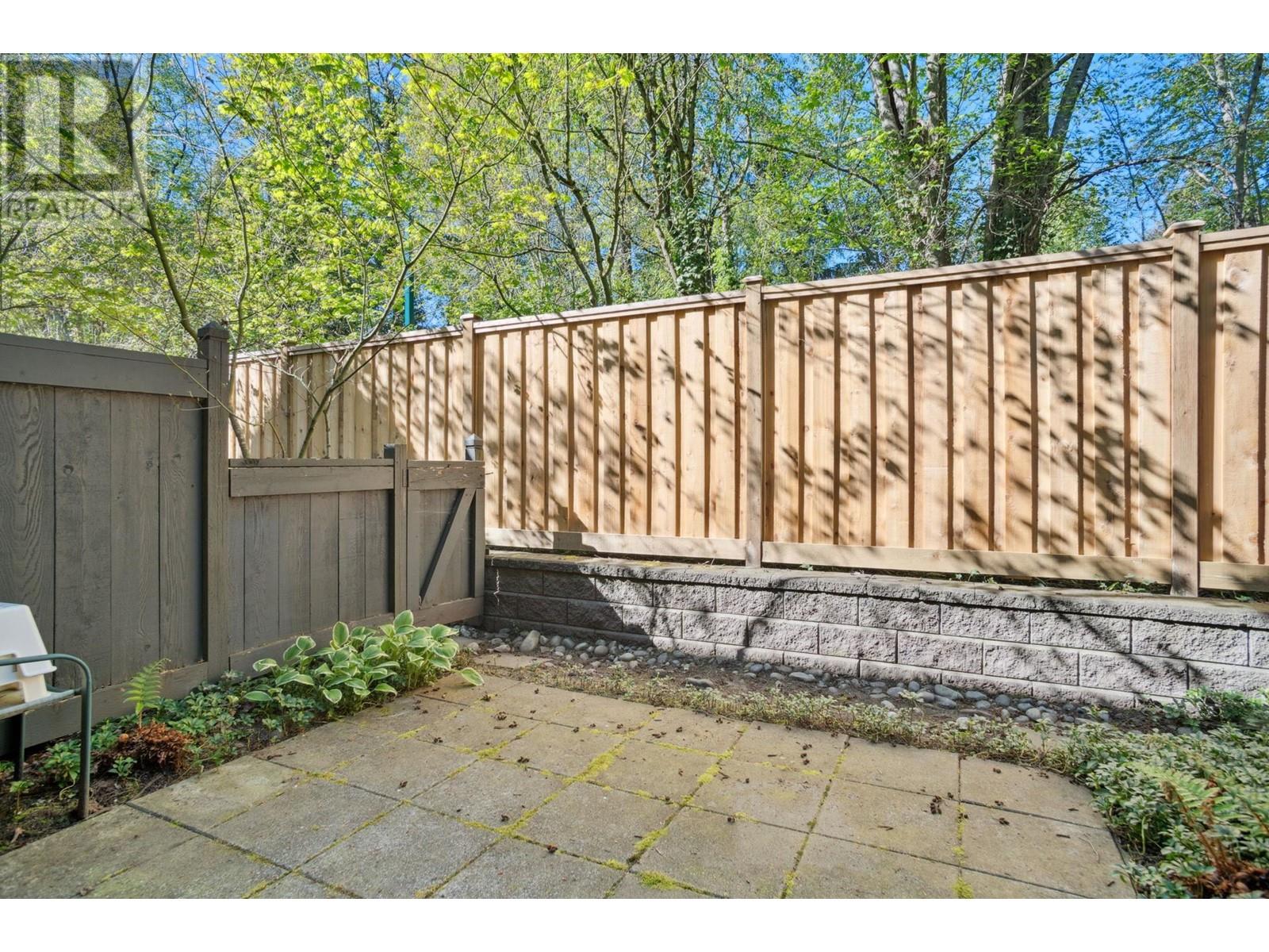 7411 Columbia Street, Vancouver, British Columbia  V5X 4X4 - Photo 28 - R2963927