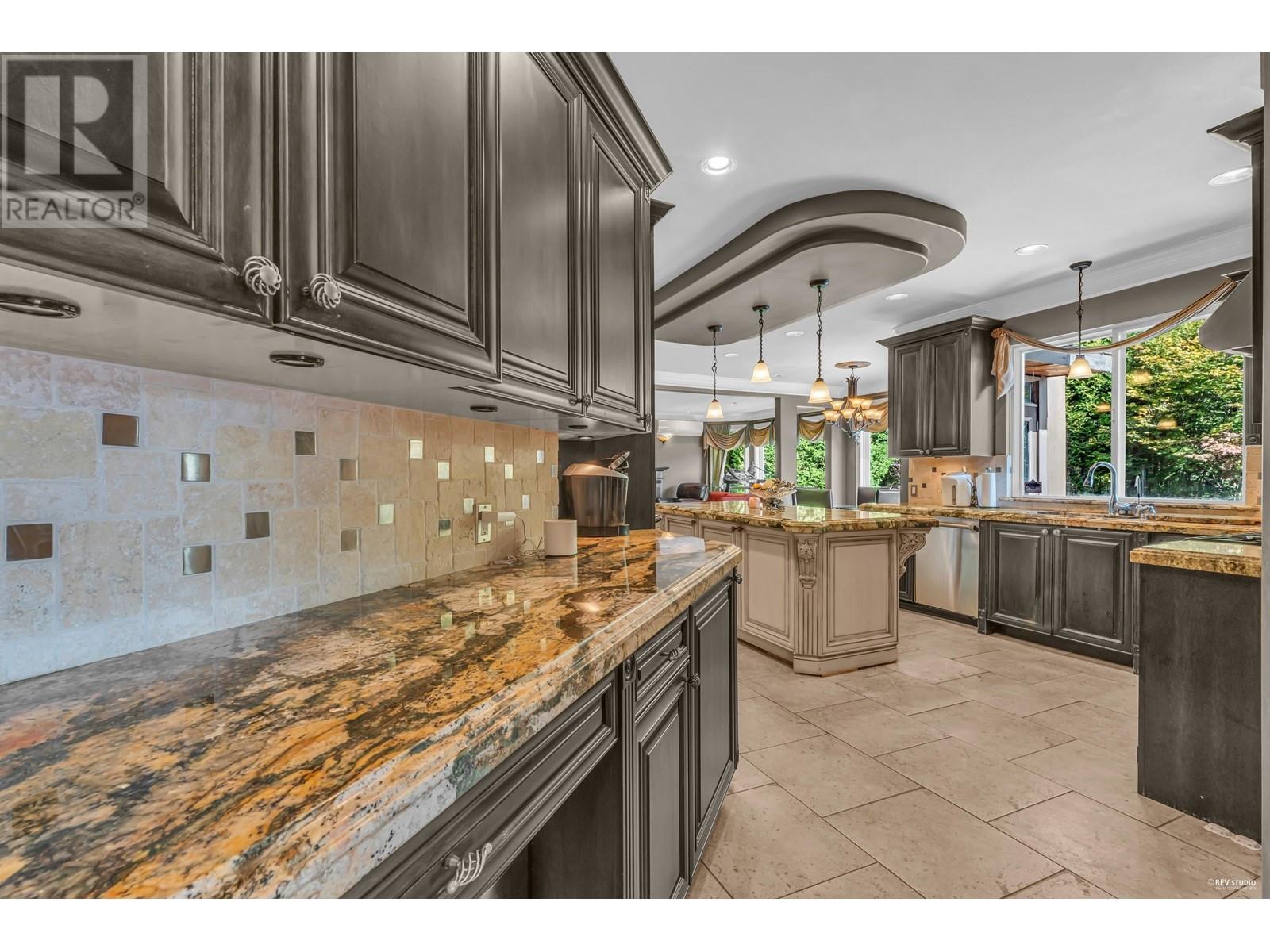 1729 Hampton Drive, Coquitlam, British Columbia  V3E 3C9 - Photo 18 - R2963901