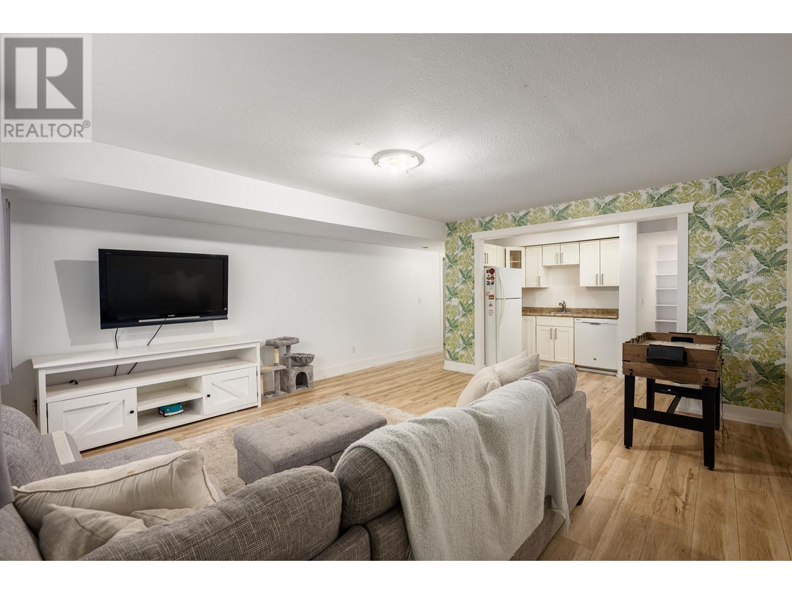 22404 Morse Crescent, Maple Ridge, British Columbia  V2X 9G6 - Photo 21 - R2963914