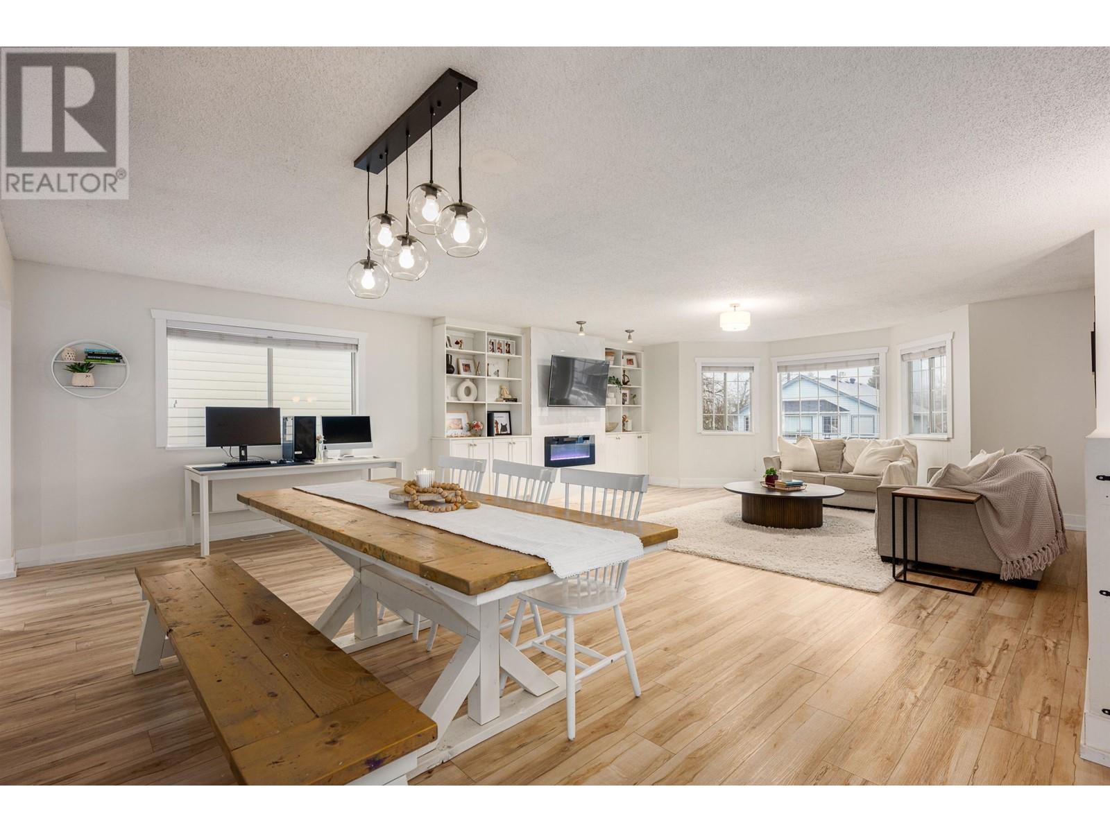 22404 Morse Crescent, Maple Ridge, British Columbia  V2X 9G6 - Photo 6 - R2963914