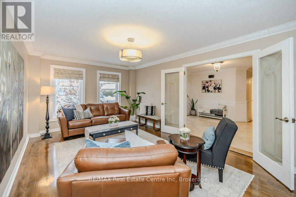 667 Burnett Avenue, Cambridge, Ontario  N1T 1P1 - Photo 5 - X11958345