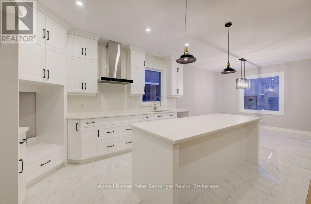 705 Hollinger Drive, North Perth, Ontario  N4W 3V2 - Photo 11 - X11958347
