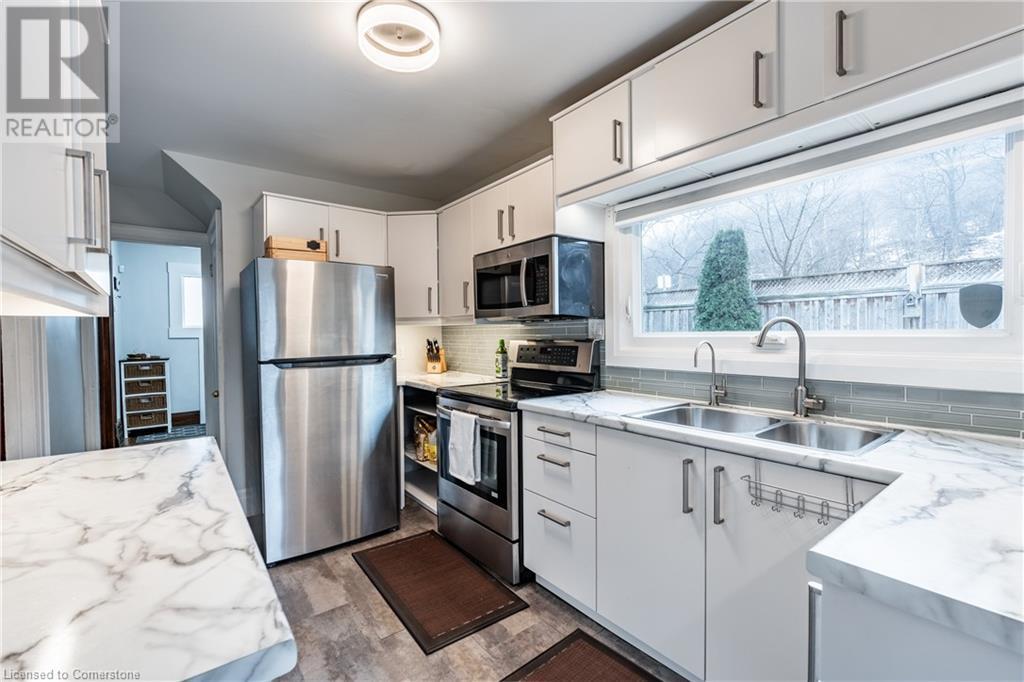 312 Wexford Avenue S, Hamilton, Ontario  L8K 2P3 - Photo 8 - 40695878