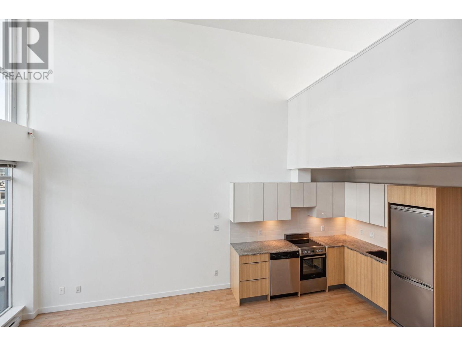 Listing Picture 13 of 30 : 307 429 W 2ND AVENUE, Vancouver / 溫哥華 - 魯藝地產 Yvonne Lu Group - MLS Medallion Club Member