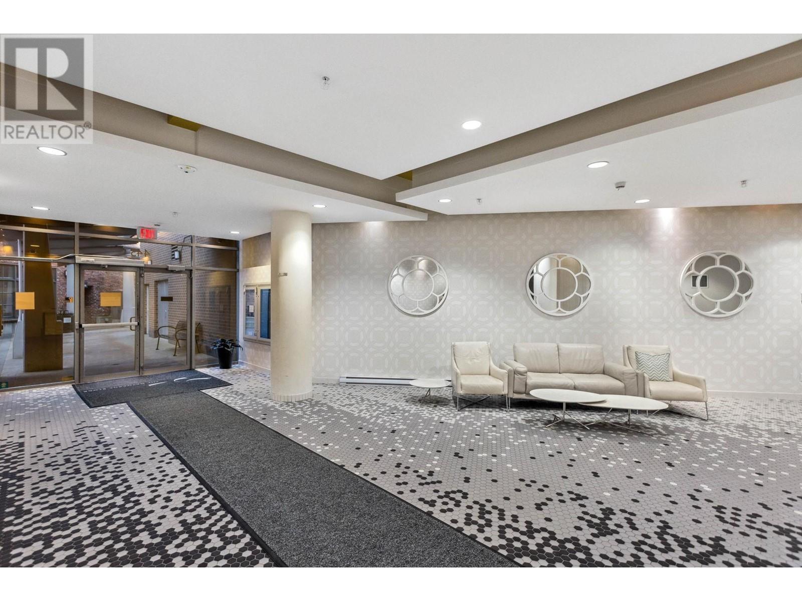 Listing Picture 24 of 30 : 307 429 W 2ND AVENUE, Vancouver / 溫哥華 - 魯藝地產 Yvonne Lu Group - MLS Medallion Club Member