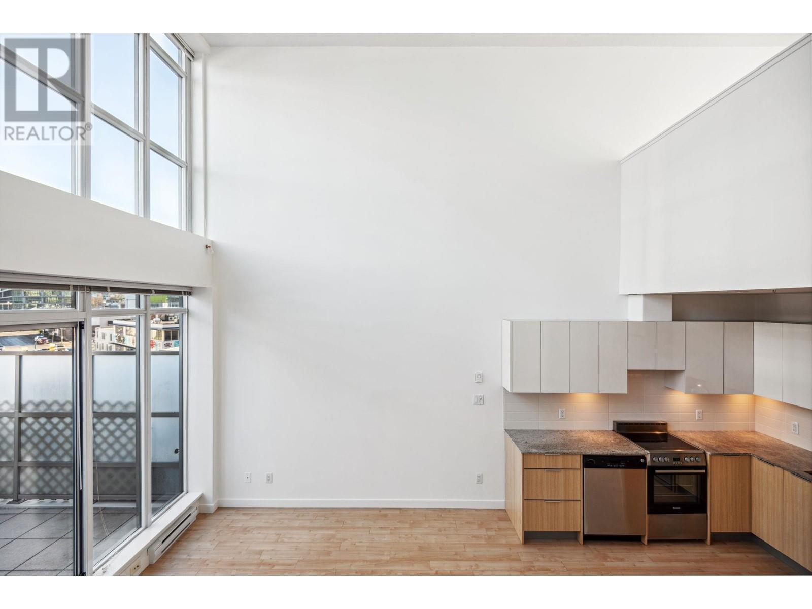 Listing Picture 14 of 30 : 307 429 W 2ND AVENUE, Vancouver / 溫哥華 - 魯藝地產 Yvonne Lu Group - MLS Medallion Club Member