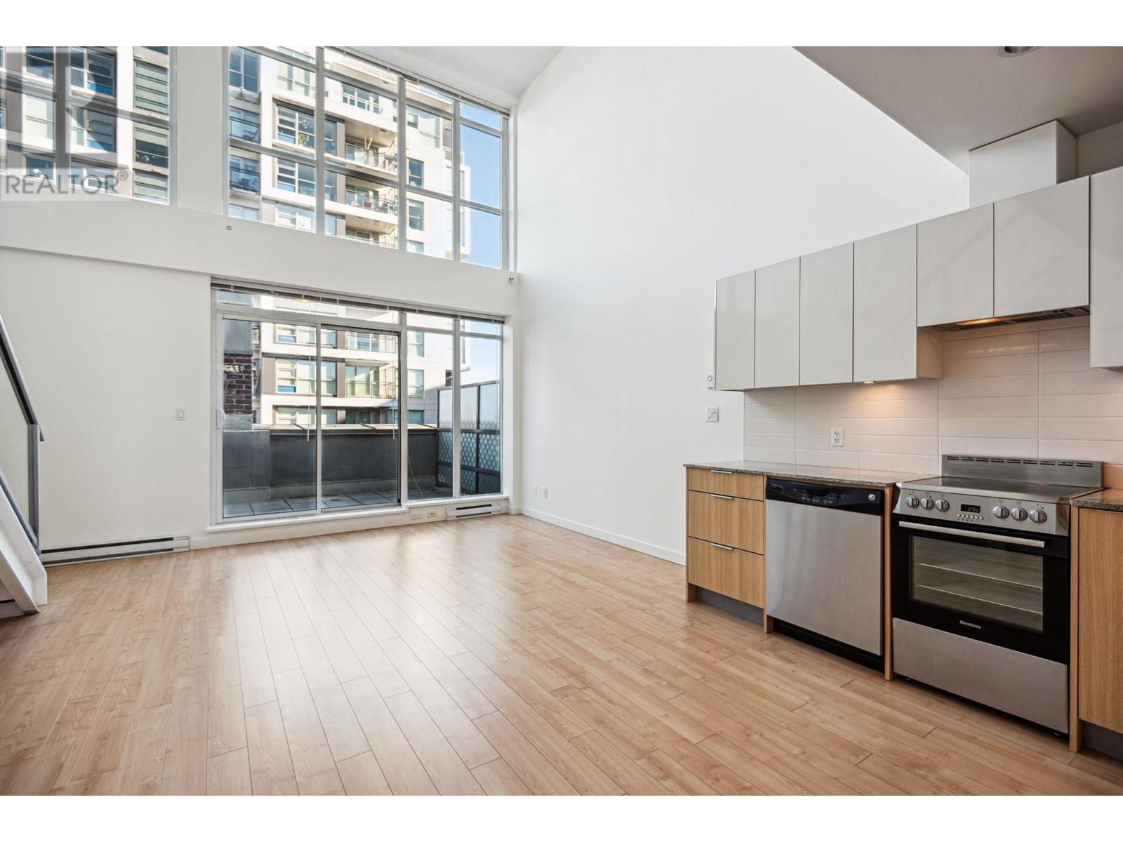 Listing Picture 3 of 30 : 307 429 W 2ND AVENUE, Vancouver / 溫哥華 - 魯藝地產 Yvonne Lu Group - MLS Medallion Club Member