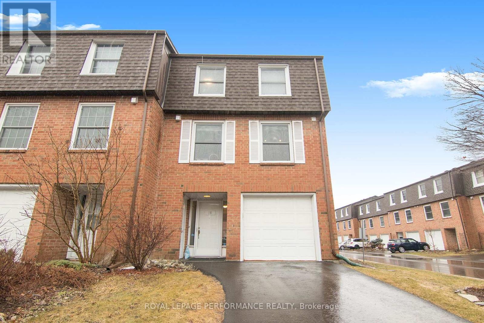 16 MOORSIDE Ottawa