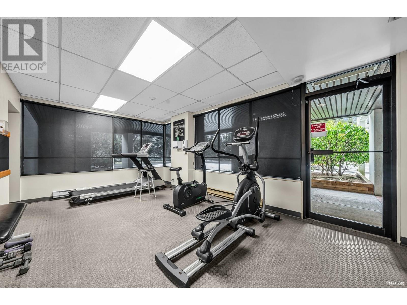 Listing Picture 23 of 29 : 1003 9521 CARDSTON COURT, Burnaby / 本拿比 - 魯藝地產 Yvonne Lu Group - MLS Medallion Club Member