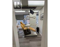 705 - 2300 YONGE STREET, Toronto, Ontario