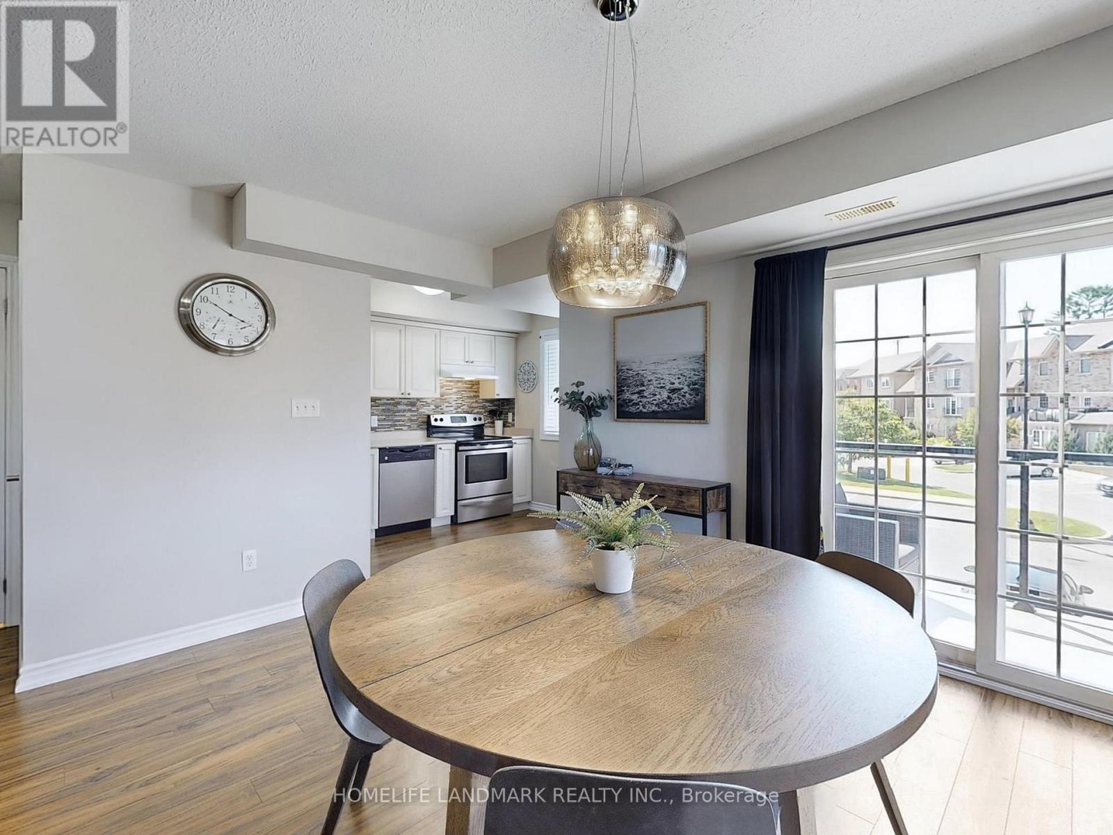 Property at 7 - 47 FERNDALE DRIVE S image 4