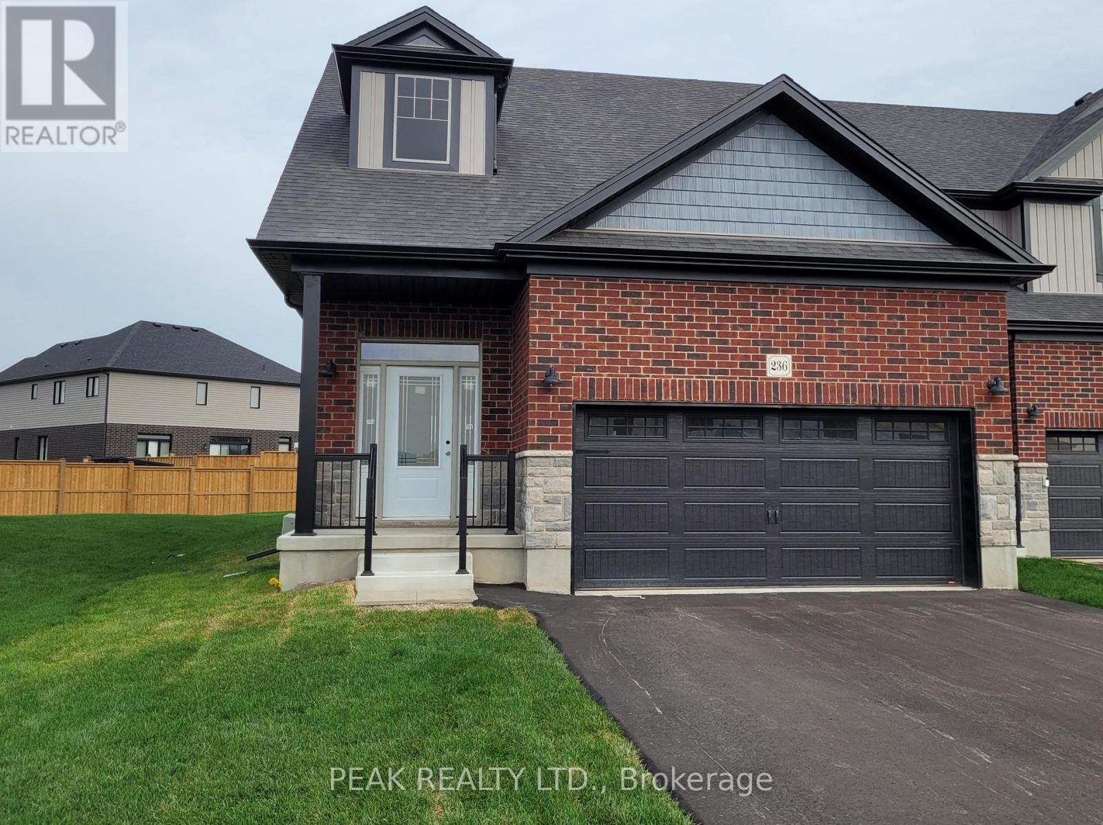 236 APPLEWOOD STREET, Blandford-Blenheim, Ontario