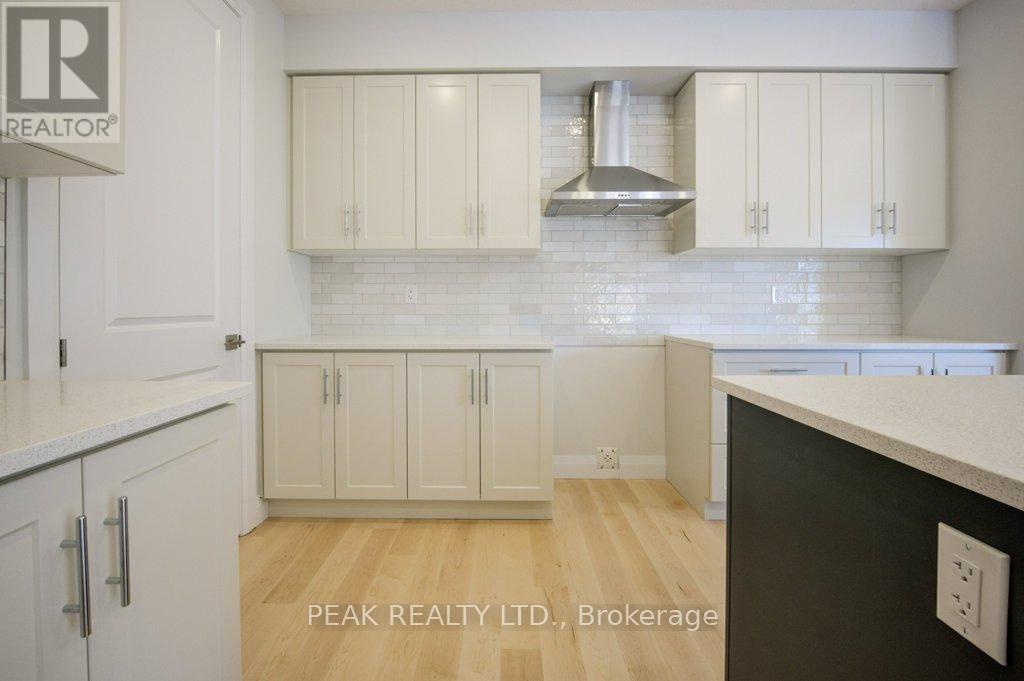 236 Applewood Street, Blandford-Blenheim, Ontario  N0J 1S0 - Photo 11 - X11958463