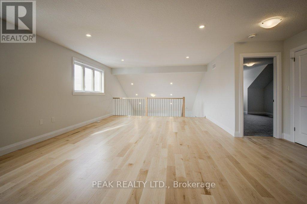 236 Applewood Street, Blandford-Blenheim, Ontario  N0J 1S0 - Photo 28 - X11958463