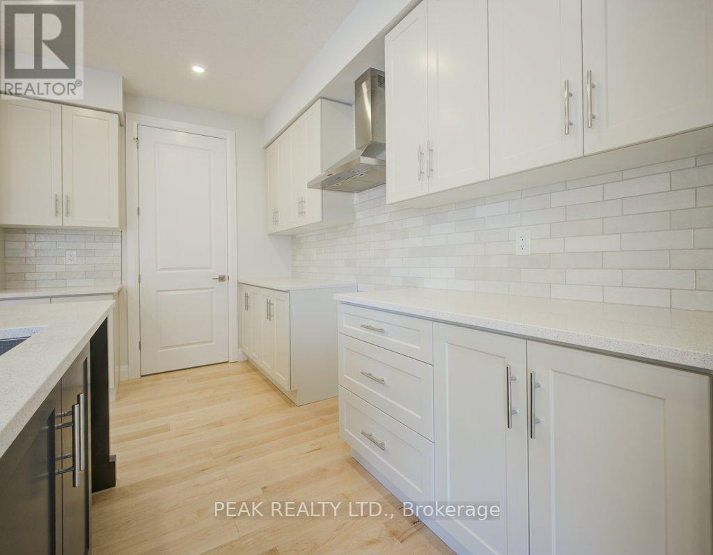 236 Applewood Street, Blandford-Blenheim, Ontario  N0J 1S0 - Photo 8 - X11958463