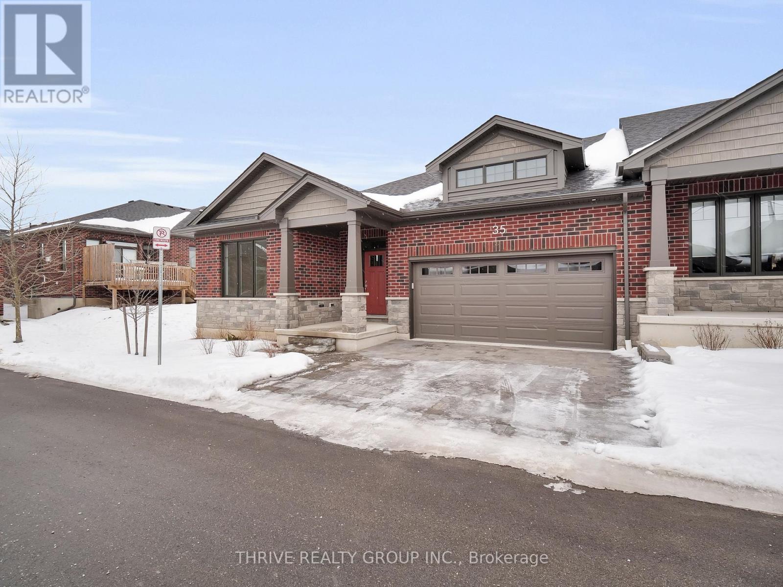 Property at 35 - 1080 UPPERPOINT AVENUE image 2