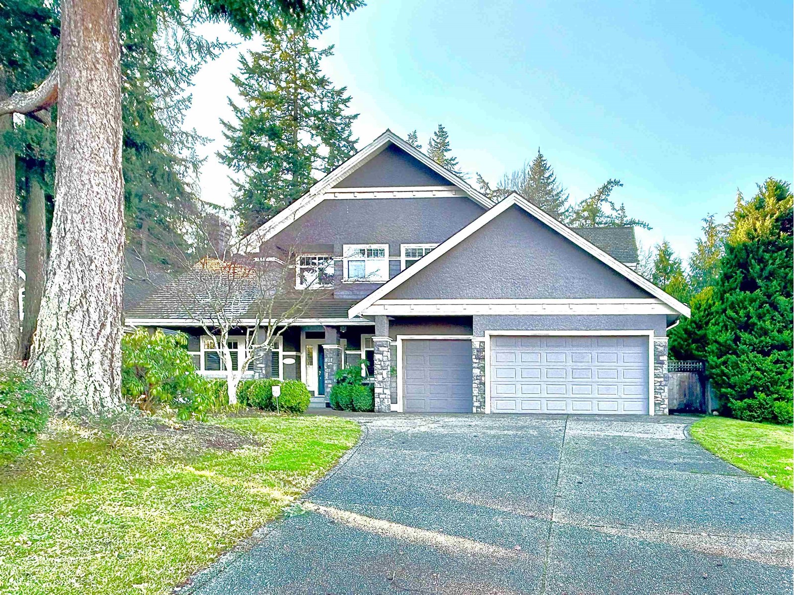 Property at 2269 133 STREET image 1