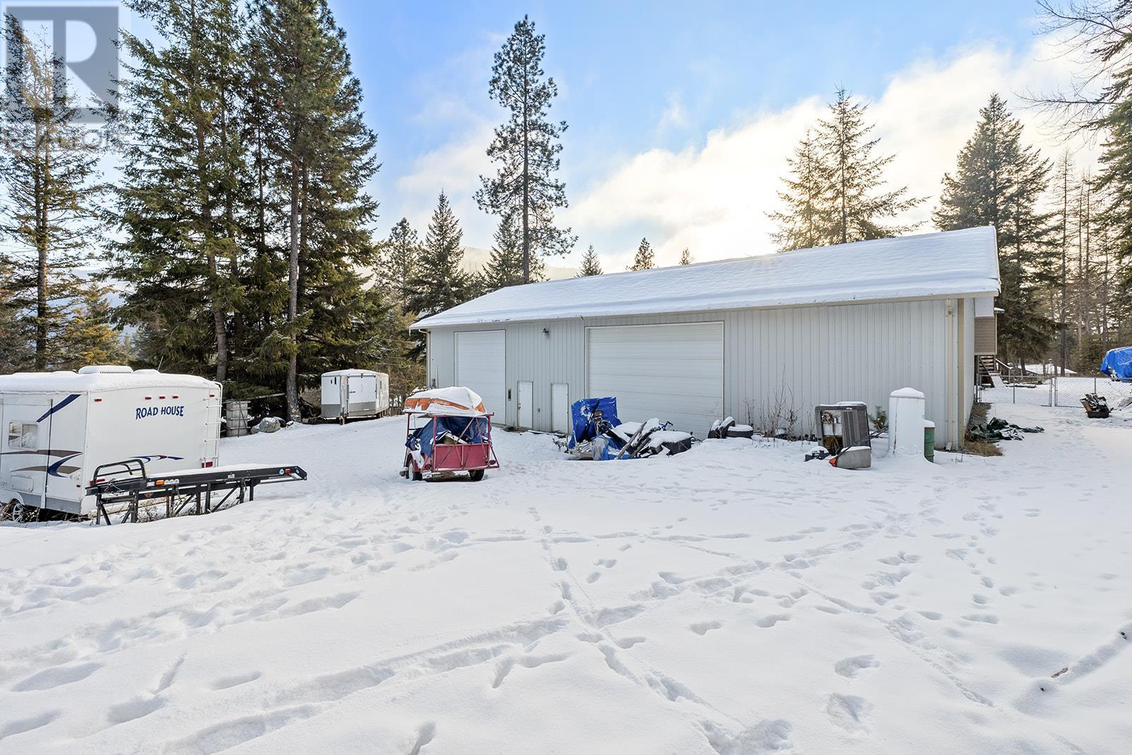 7992 Falcon Ridge Crescent, Kelowna, British Columbia  V1P 1J2 - Photo 3 - 10334503