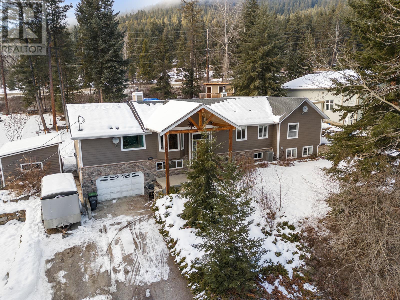 7992 Falcon Ridge Crescent, Kelowna, British Columbia  V1P 1J2 - Photo 1 - 10334503