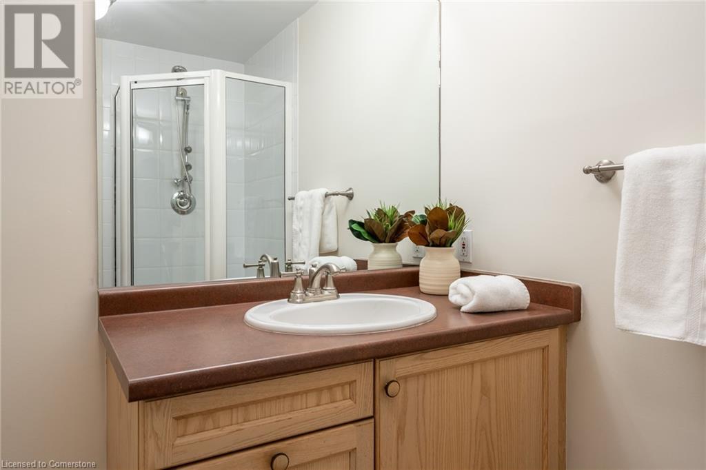 77 Governors Road Unit# 201, Dundas, Ontario  L9H 7N8 - Photo 18 - 40696542