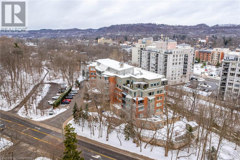 77 Governors Road Unit# 201, Dundas, Ontario  L9H 7N8 - Photo 37 - 40696542