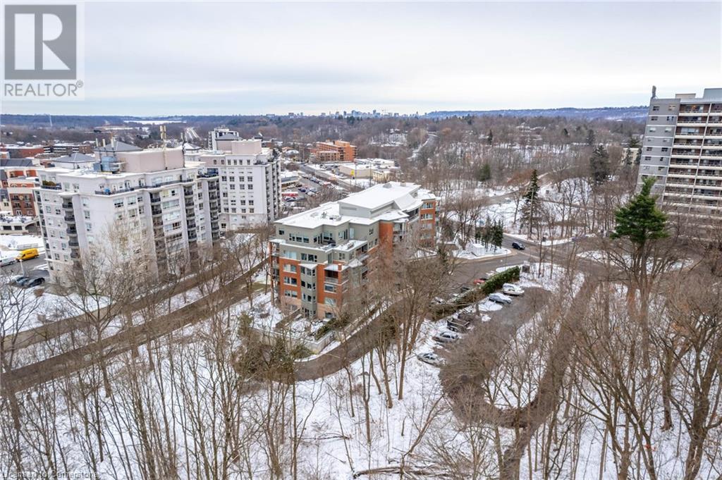 77 Governors Road Unit# 201, Dundas, Ontario  L9H 7N8 - Photo 38 - 40696542