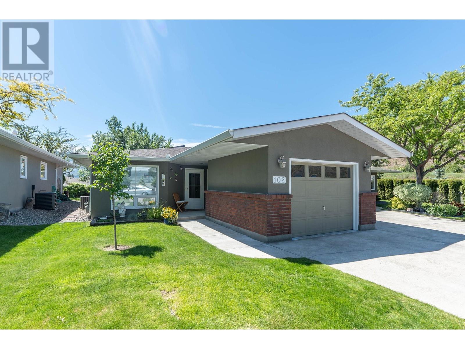 Property at 4035 Gellatly Road Unit# 102 image 1