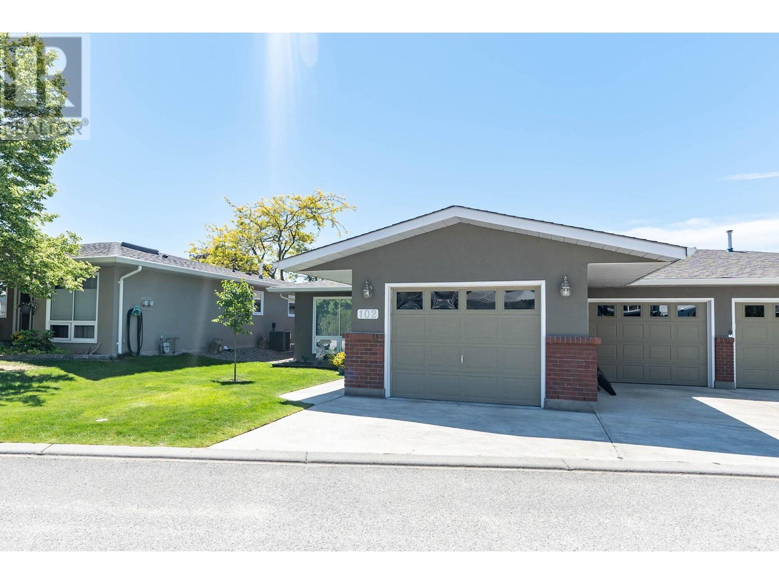 Property at 4035 Gellatly Road Unit# 102 image 2