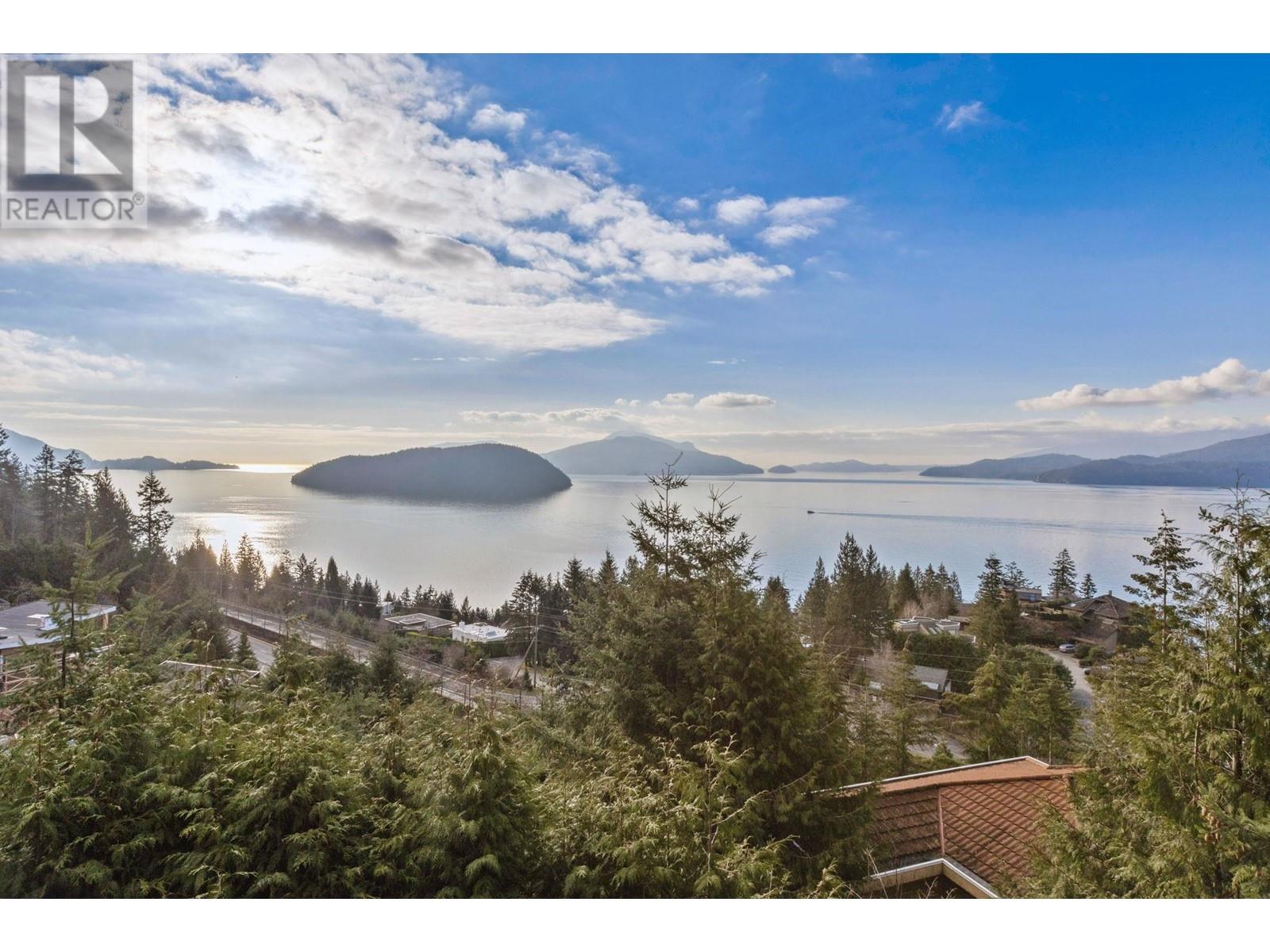 350 Kelvin Grove Way, Lions Bay, British Columbia  V0N 2E0 - Photo 34 - R2962935