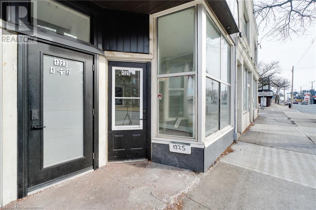 1325 MAIN Street E, Hamilton, Ontario