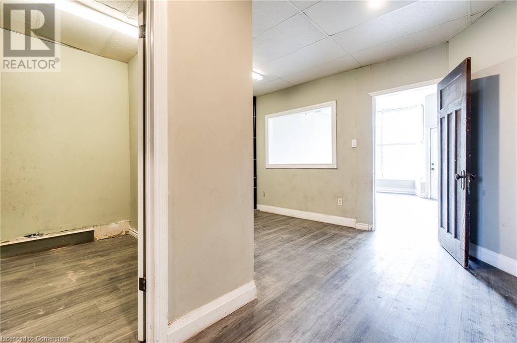 1325 Main Street E, Hamilton, Ontario  L8K 1B4 - Photo 11 - 40696424