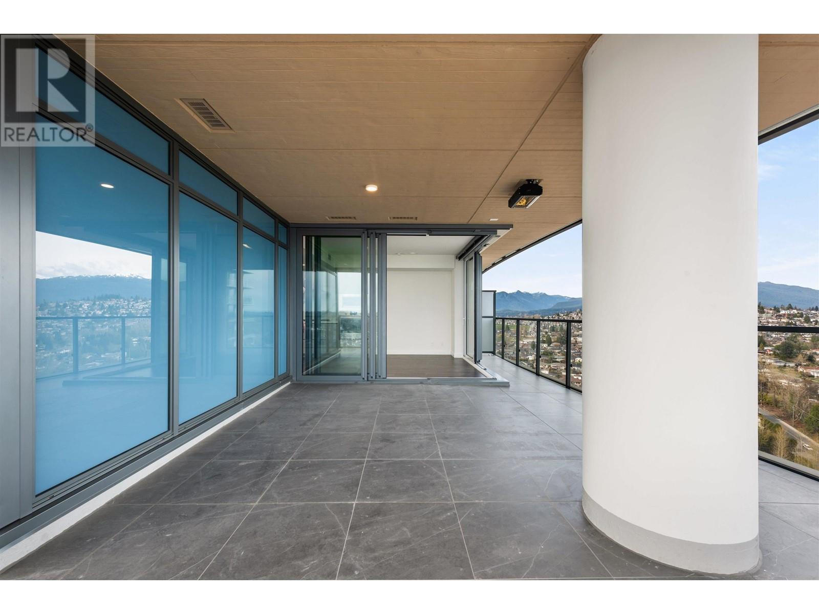 Listing Picture 16 of 39 : 2502 4890 LOUGHEED HIGHWAY, Burnaby / 本拿比 - 魯藝地產 Yvonne Lu Group - MLS Medallion Club Member