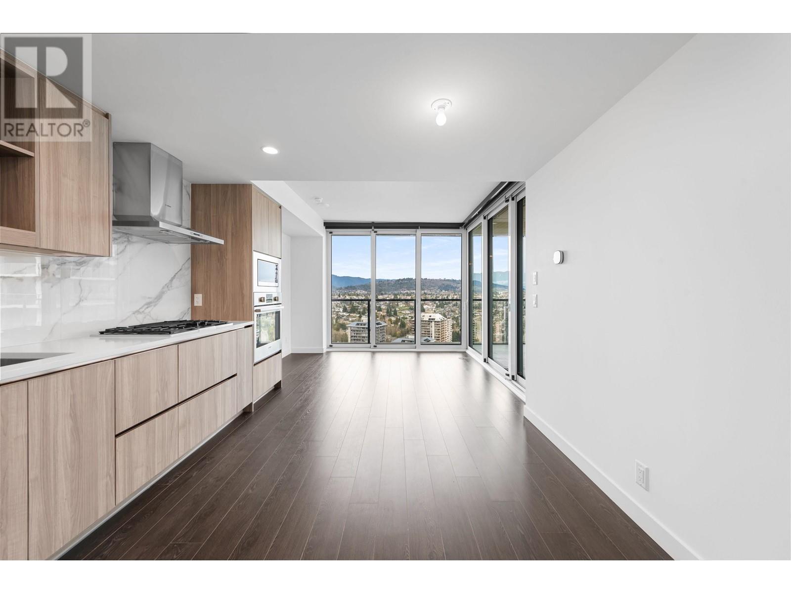 Listing Picture 10 of 39 : 2502 4890 LOUGHEED HIGHWAY, Burnaby / 本拿比 - 魯藝地產 Yvonne Lu Group - MLS Medallion Club Member