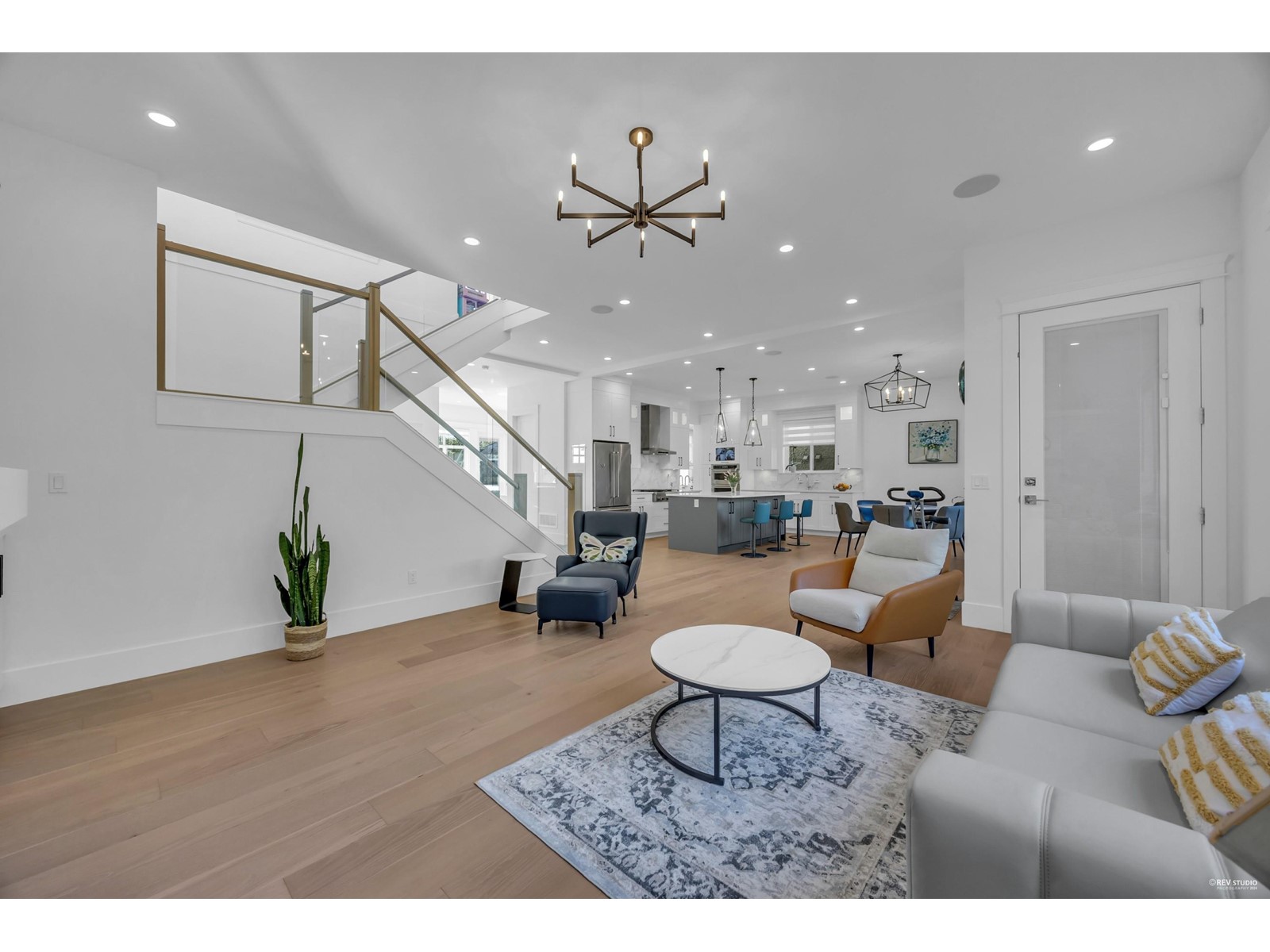 Property at 878 163A STREET image 3