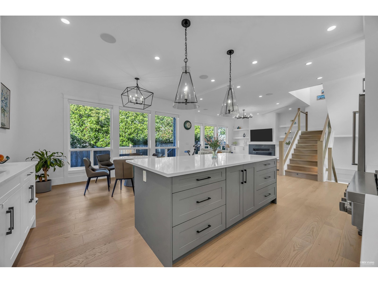 878 163a Street, Surrey, British Columbia  V4A 0B3 - Photo 8 - R2963983