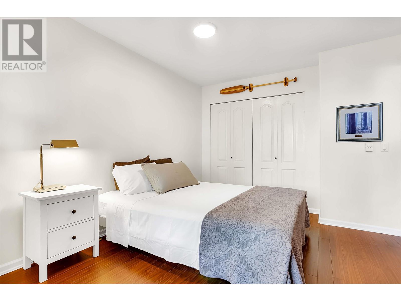 Listing Picture 15 of 24 : 116 5900 DOVER CRESCENT, Richmond / 烈治文 - 魯藝地產 Yvonne Lu Group - MLS Medallion Club Member