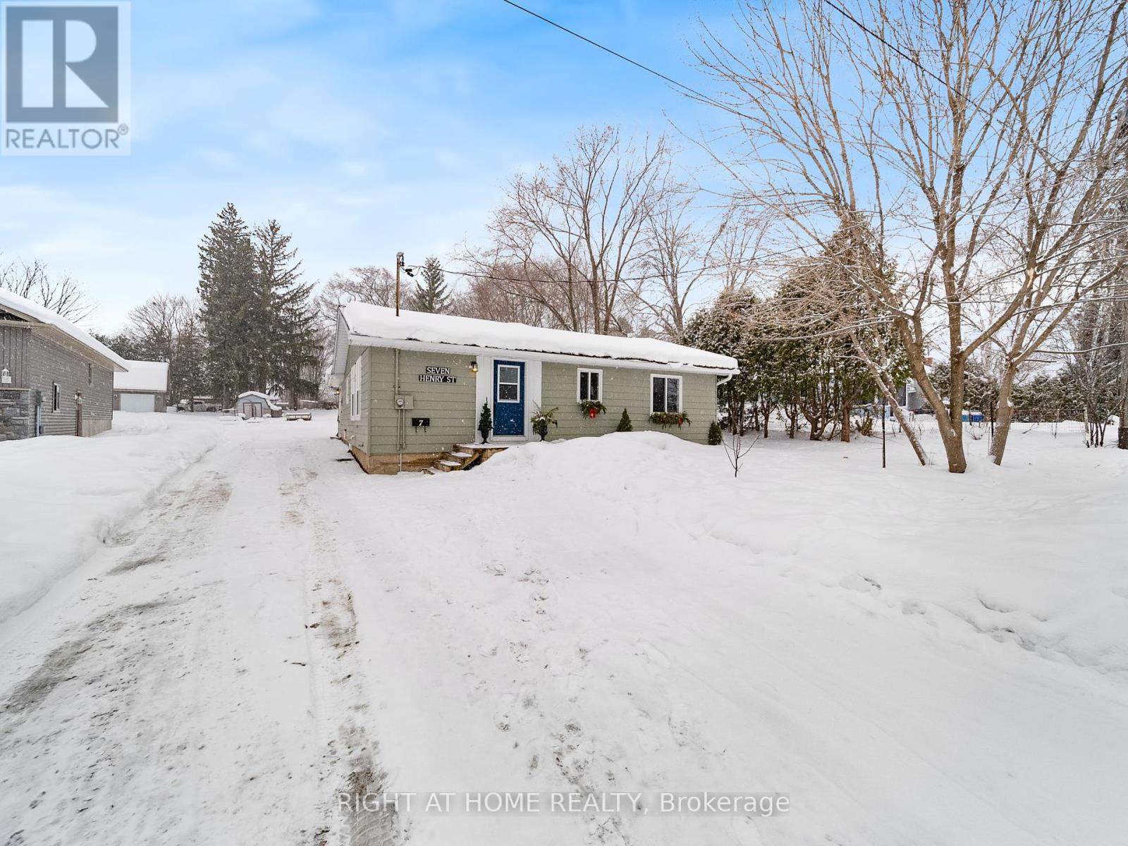 7 HENRY STREET, Ramara, Ontario