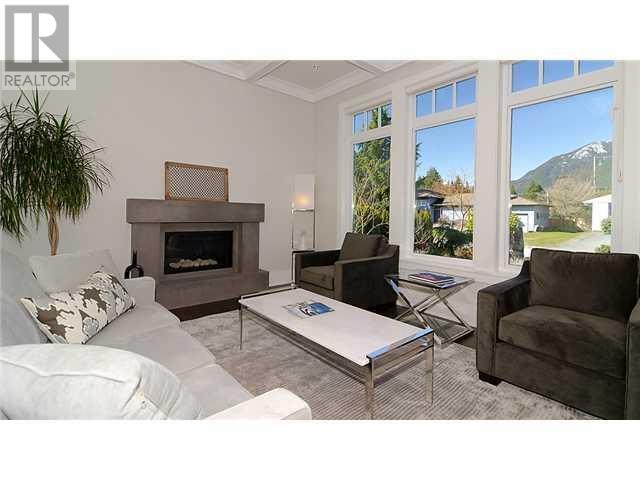 971 Hampshire Road, North Vancouver, British Columbia  V7R 1V1 - Photo 7 - R2964028