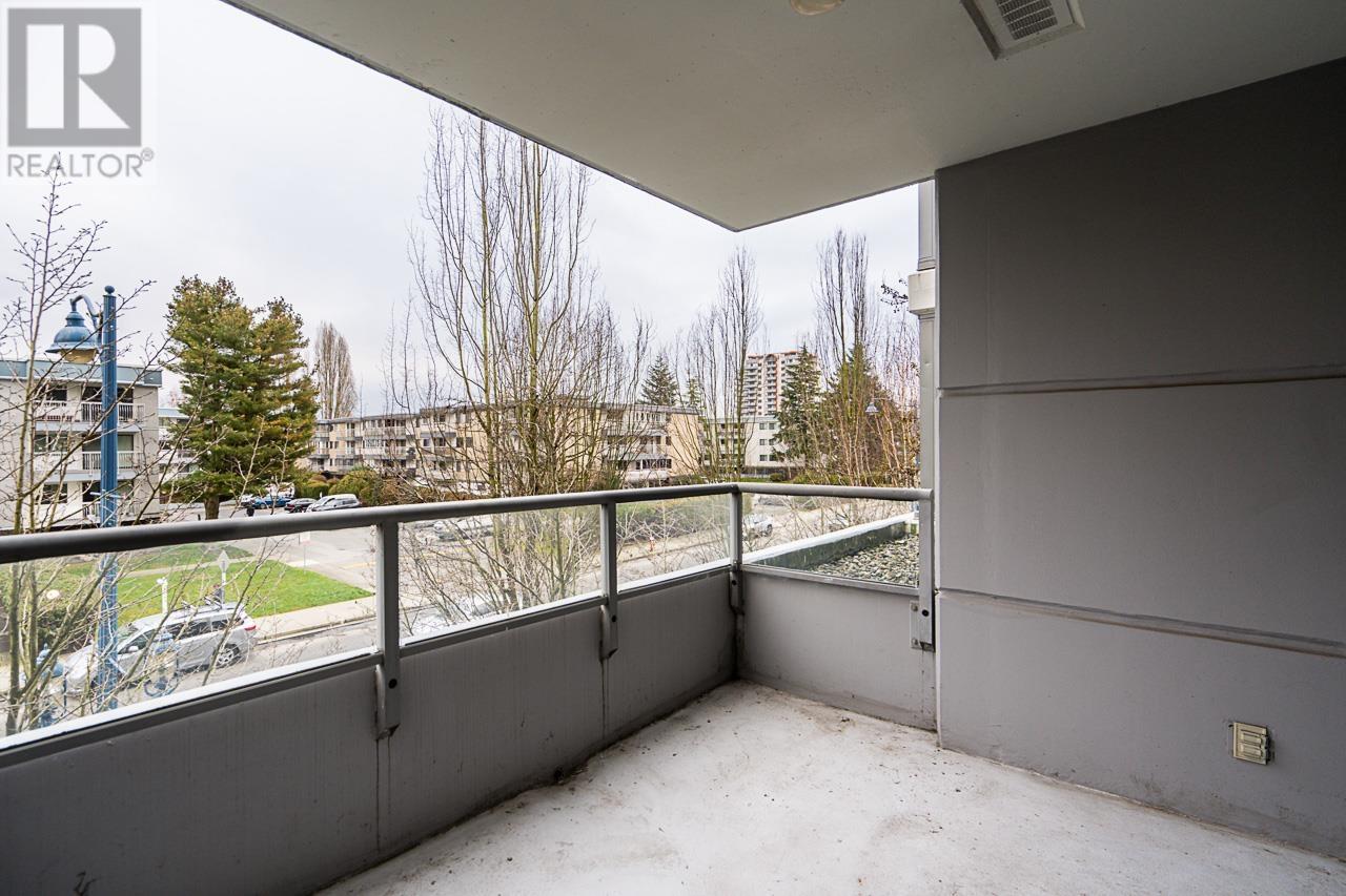 Listing Picture 20 of 32 : 306 6331 BUSWELL STREET, Richmond / 烈治文 - 魯藝地產 Yvonne Lu Group - MLS Medallion Club Member